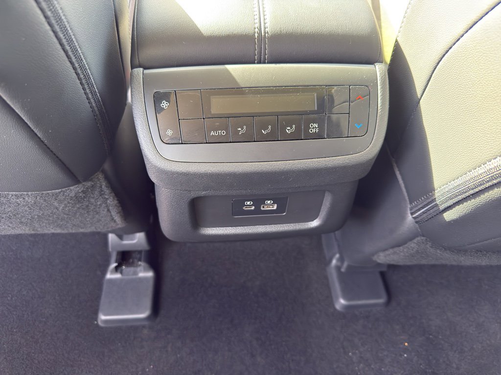 Certified 2023 Nissan Pathfinder SL w/ Lighting Package (N92) image 31