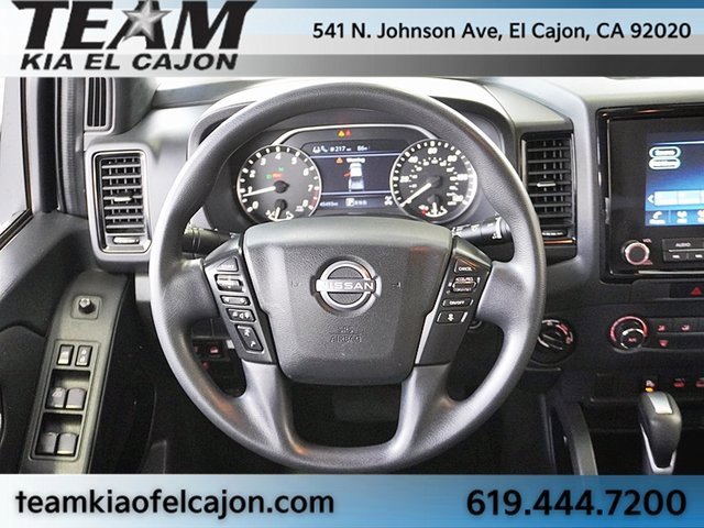 Used 2023 Nissan Frontier SV w/ Midnight Edition Package image 21