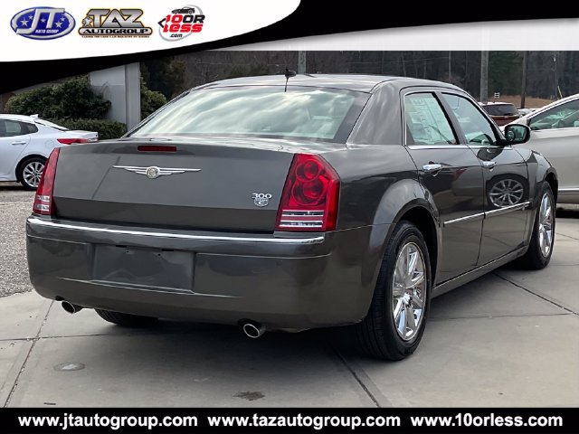 Used 2008 Chrysler 300 C w/ Protection Group II RWD image 7