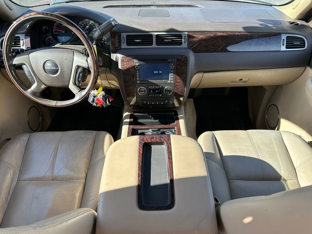 Used 2008 GMC Yukon Denali image 16