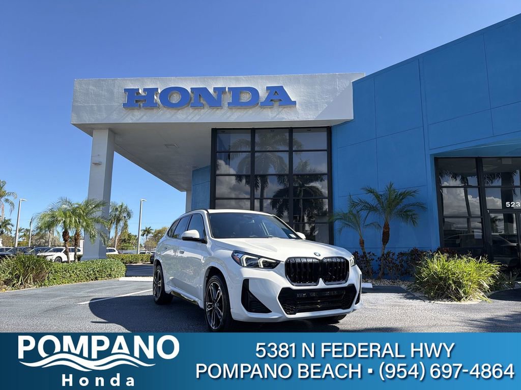 Used 2024 BMW X1 xDrive28i w/ M Sport Package image 1