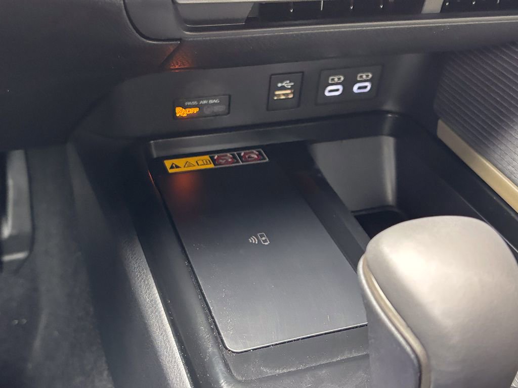 New 2026 Toyota Camry SE image 15