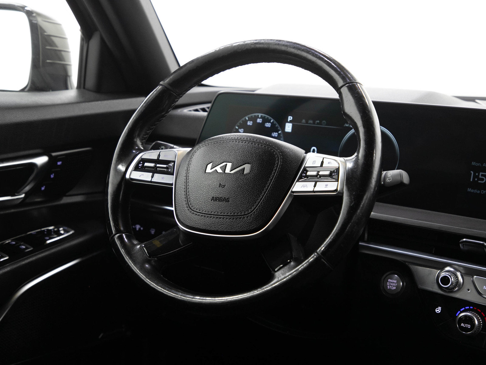 Used 2023 Kia Telluride SX X-Line AWD/4WD image 15