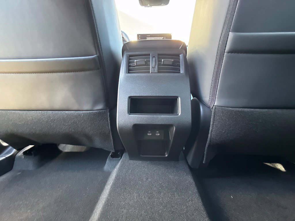 New 2026 Mitsubishi Outlander LE FWD image 38