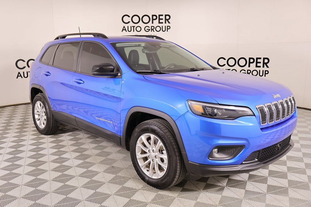 Used 2022 Jeep Cherokee Latitude Lux image 1
