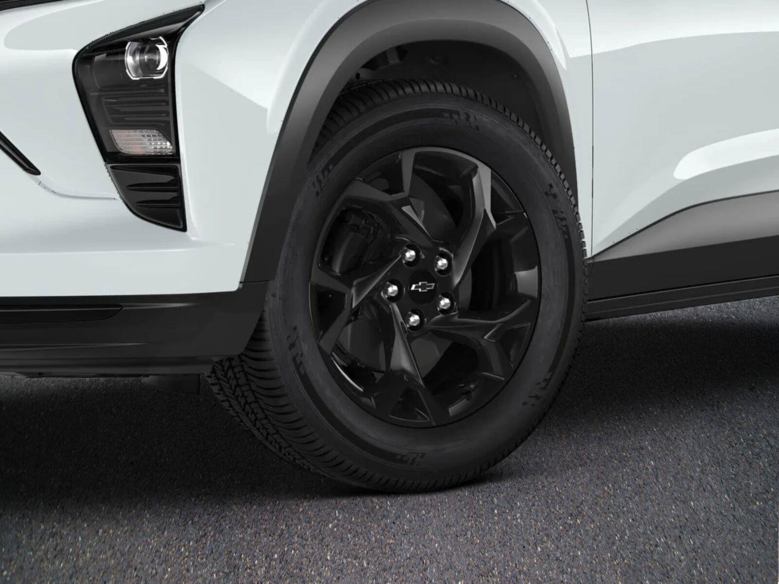 New 2026 Chevrolet Trax LT w/ Driver Confidence Package FWD image 4