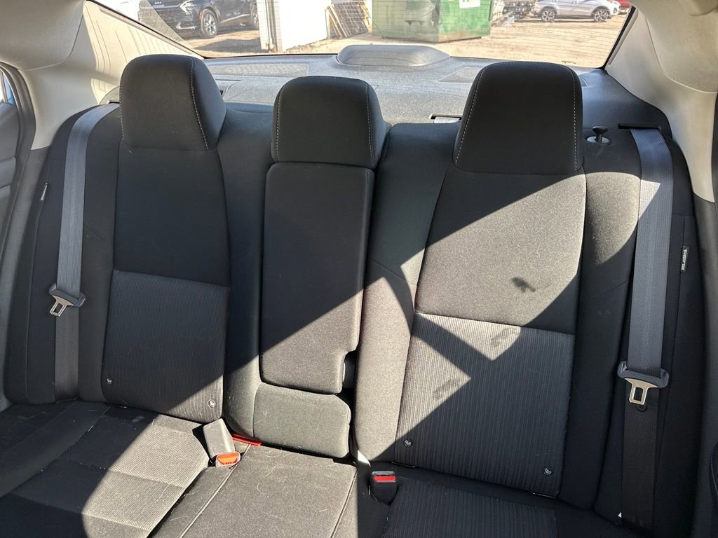 Used 2022 Nissan Sentra SV w/ Trunk Package image 18