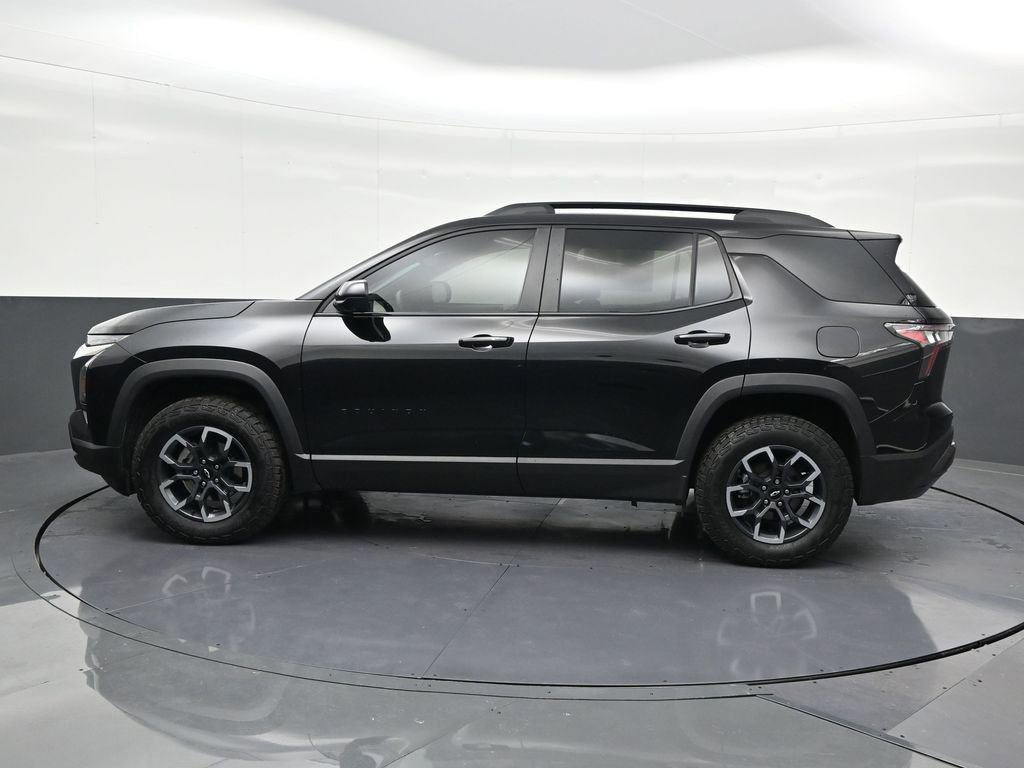 Used 2025 Chevrolet Equinox ACTIV w/ Safety and Technology Package image 2