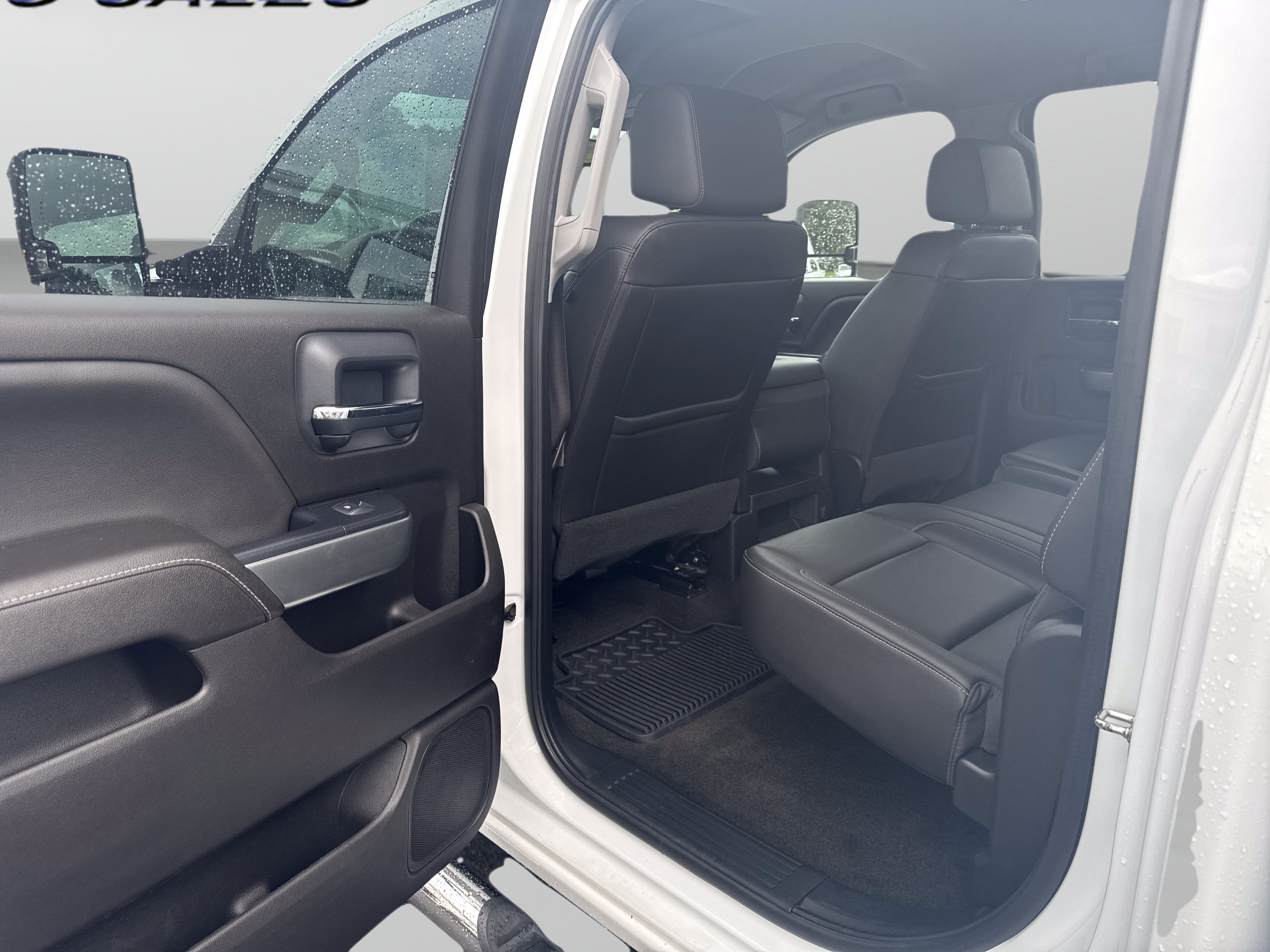 Used 2018 Chevrolet Silverado 2500 LT w/ All Star Edition AWD/4WD image 19
