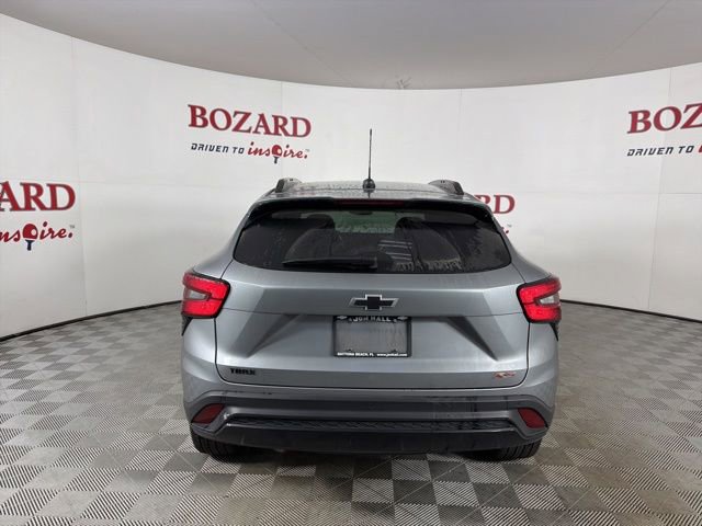 Used 2024 Chevrolet Trax RS w/ Driver Confidence Package FWD image 7