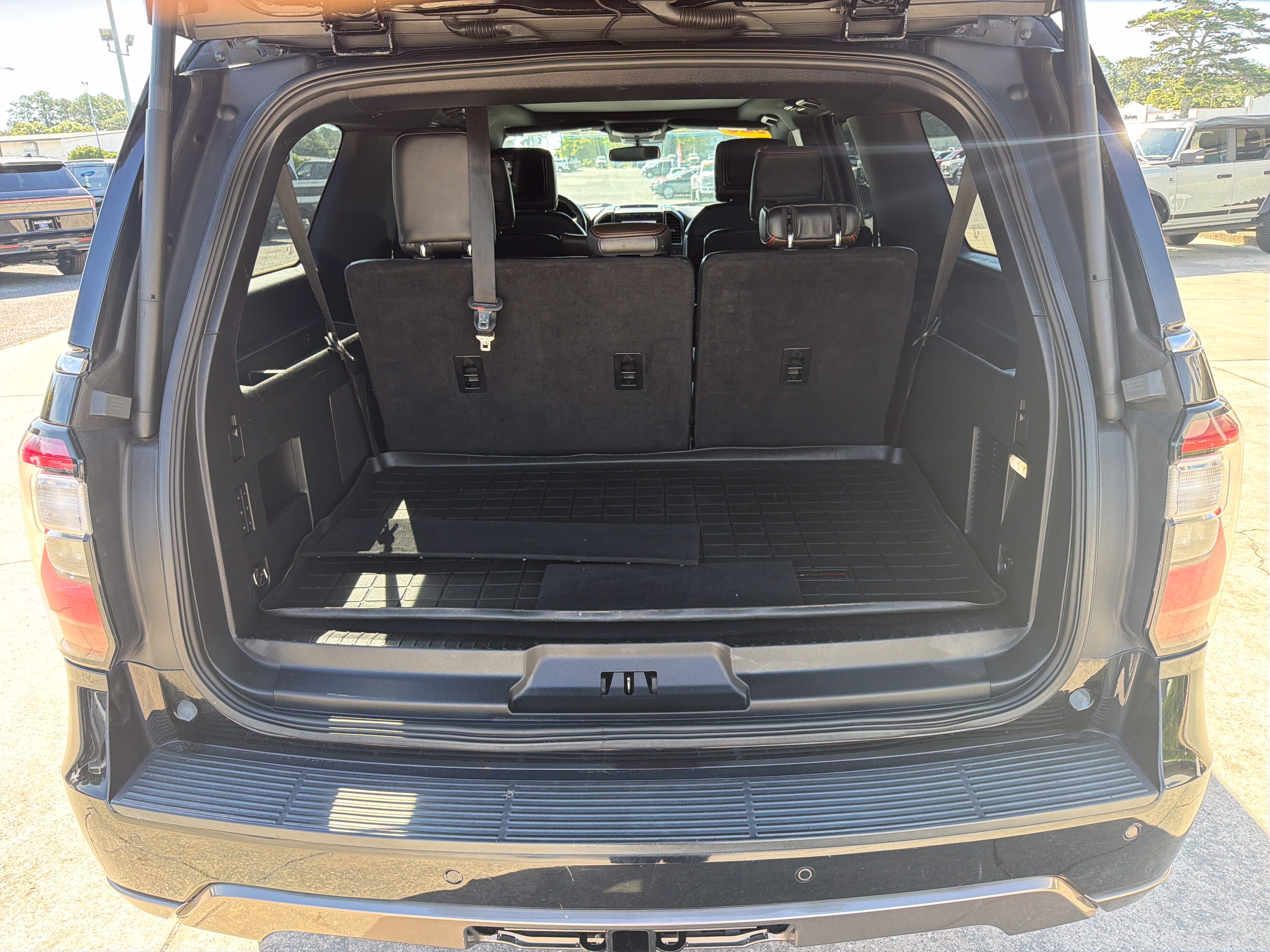 Used 2020 Ford Expedition Max King Ranch AWD/4WD image 8