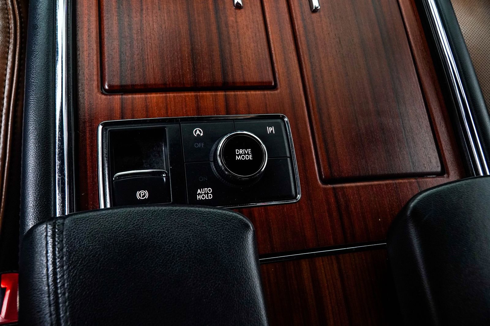 Used 2023 Lincoln Navigator Reserve AWD/4WD image 21