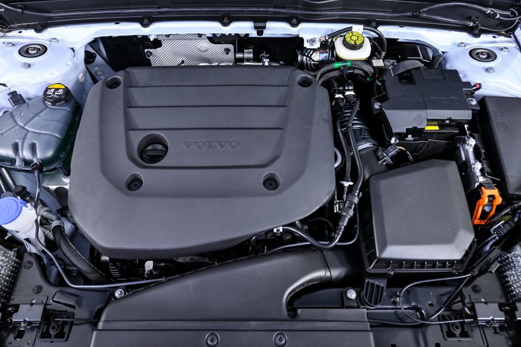 New 2026 Volvo XC40 B5 Ultra w/ Climate Package image 34