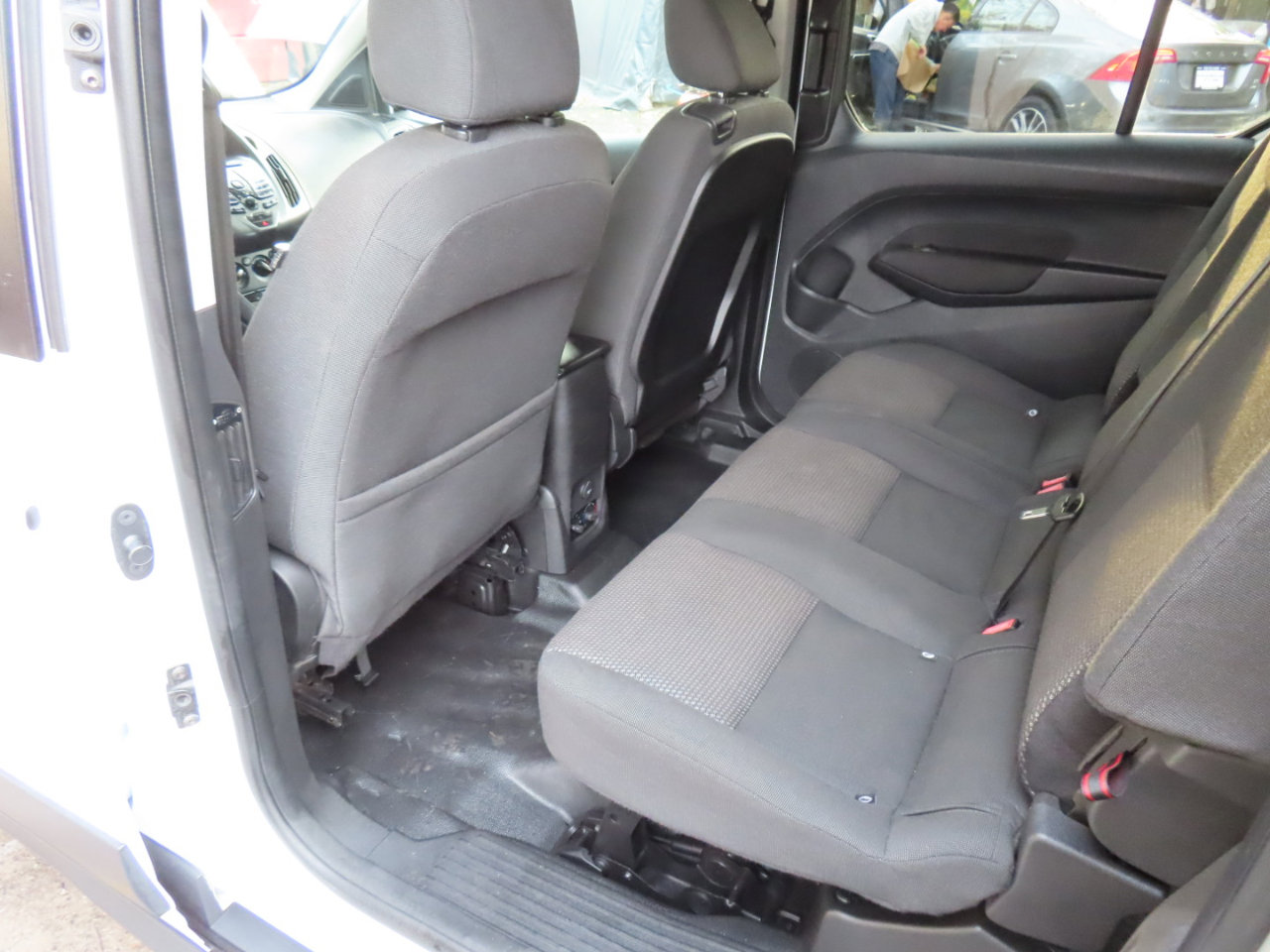 Used 2017 Ford Transit Connect XL image 13