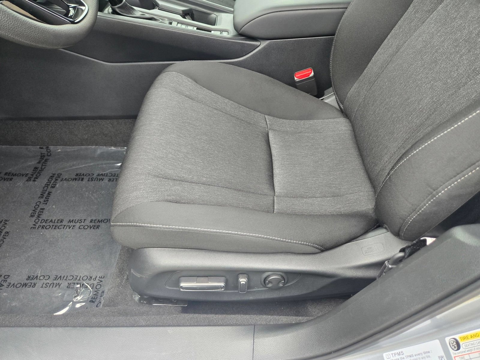 Used 2025 Honda Accord SE image 10