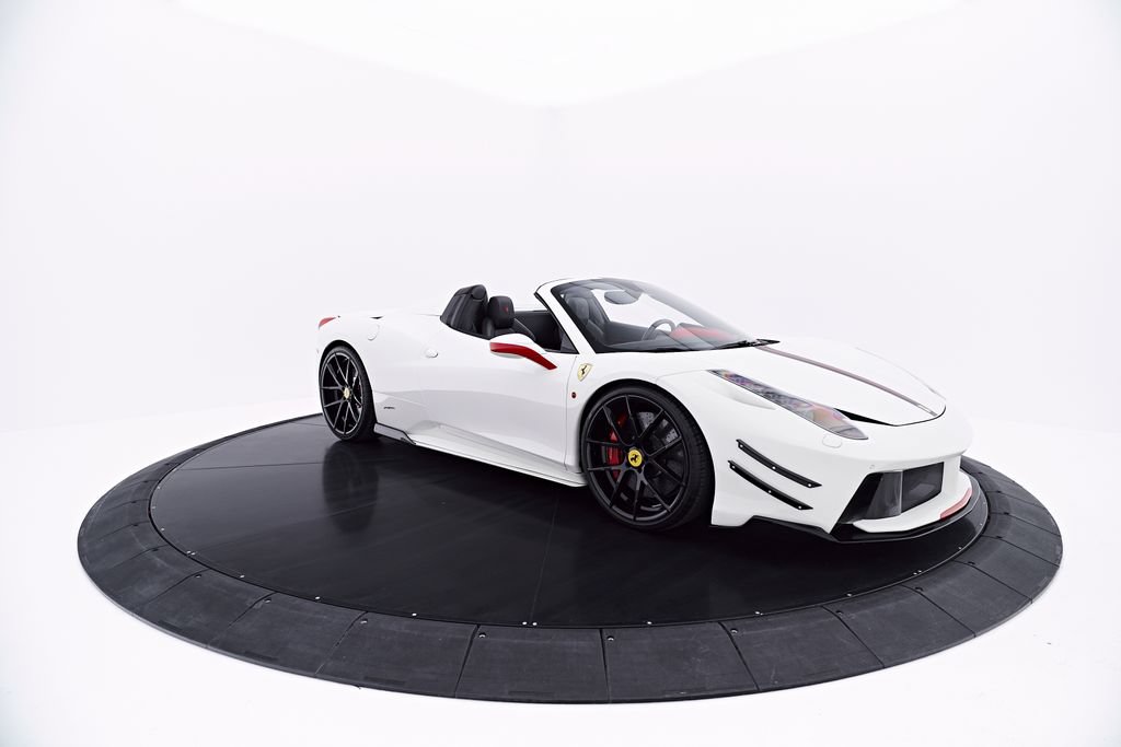 Used 2014 Ferrari 458 Spider RWD image 33