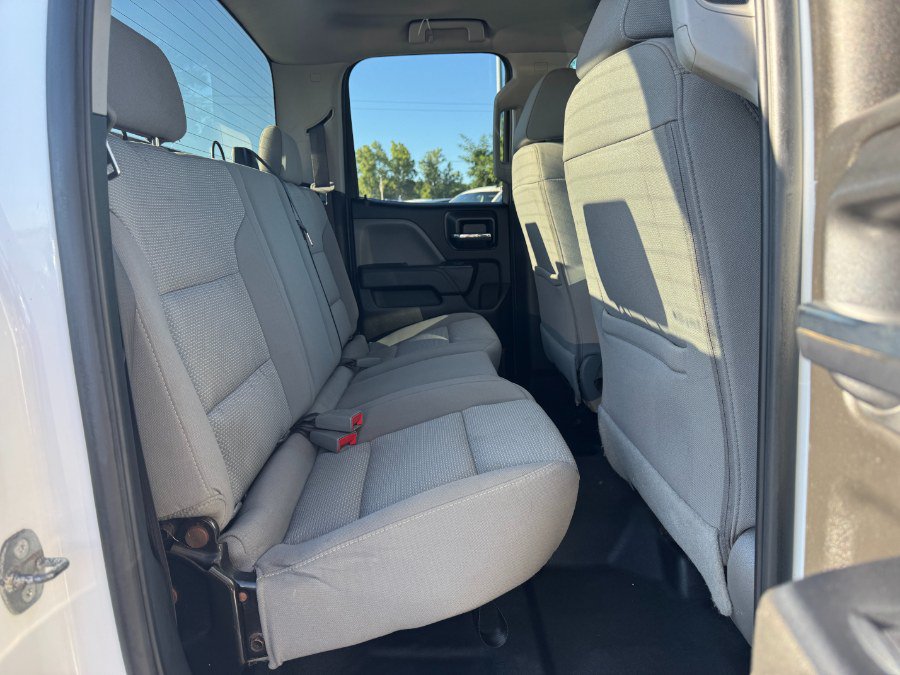 Used 2018 Chevrolet Silverado 1500 LS w/ Trailering Package AWD/4WD image 17