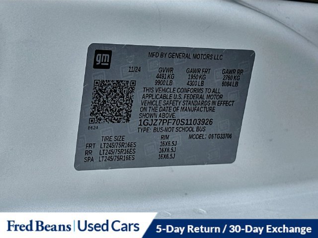 Used 2025 GMC Savana 3500 LT w/ LT Preferred Equipment Group RWD image 37