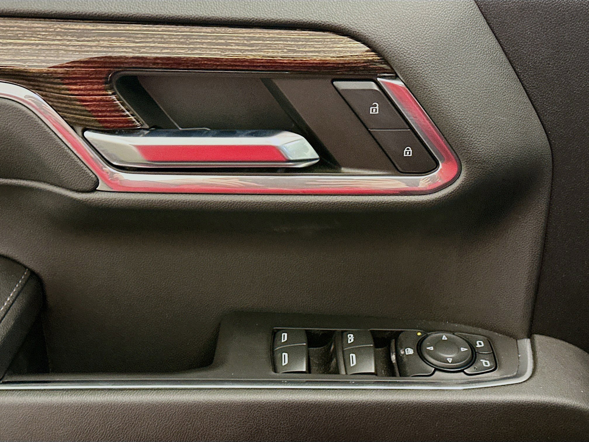 Used 2024 GMC Sierra 1500 Elevation image 15