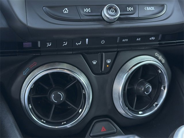 Used 2019 Chevrolet Camaro LT w/ RS Package image 21