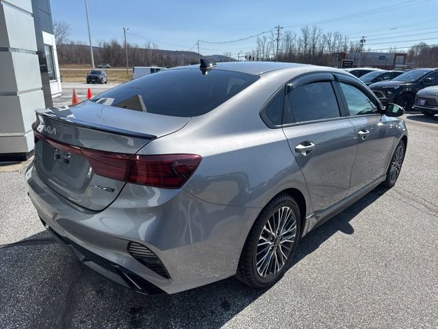 Used 2024 Kia Forte GT-Line w/ GT-Line Premium Package image 7