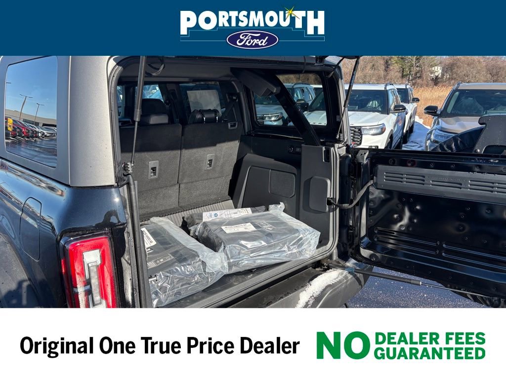 New 2025 Ford Bronco Badlands image 14