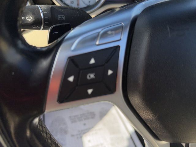 Used 2013 Mercedes-Benz SLK 250 w/ Premium I Pkg image 11