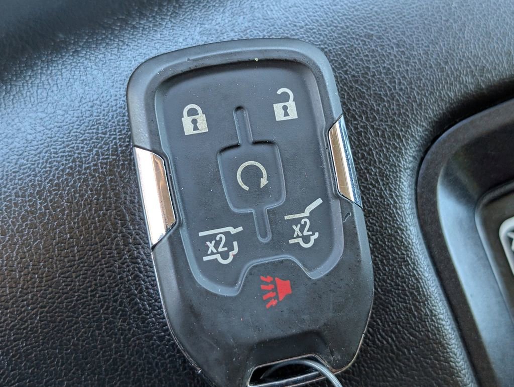 Used 2019 Chevrolet Suburban Premier w/ Premier Plus Edition image 33