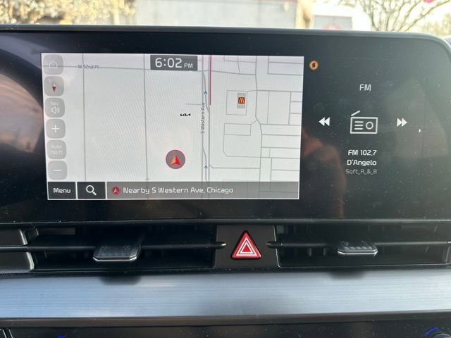 Used 2025 Kia Sportage EX image 16