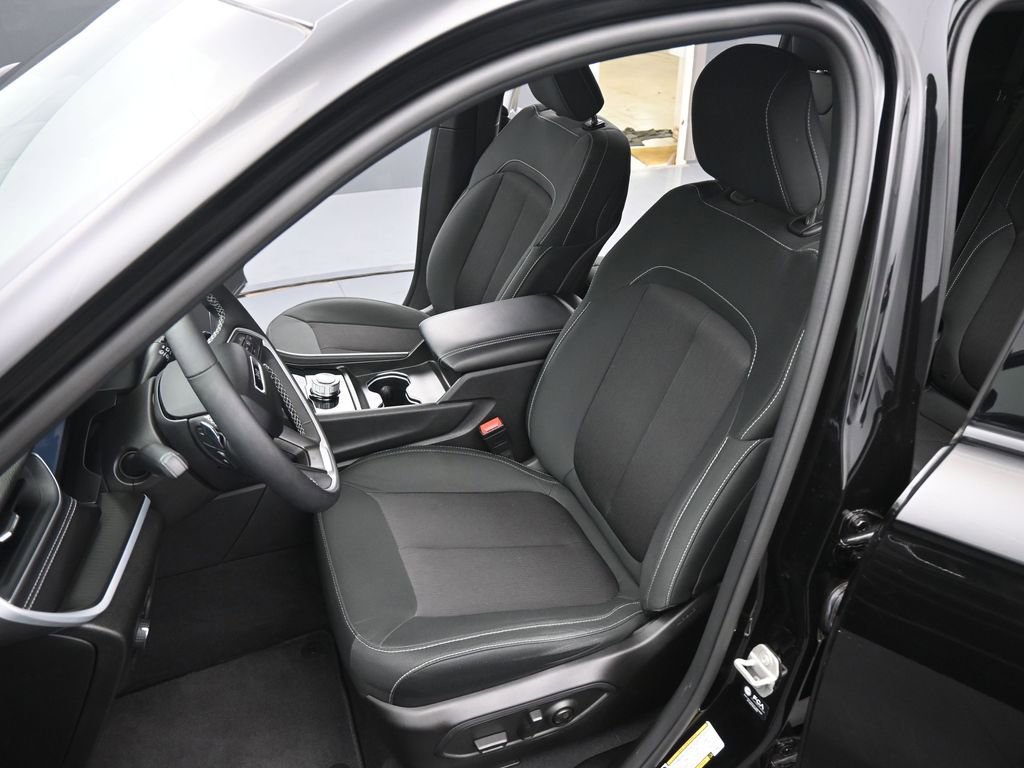 Used 2024 Jeep Grand Cherokee L Laredo w/ Luxury Tech Group I image 11