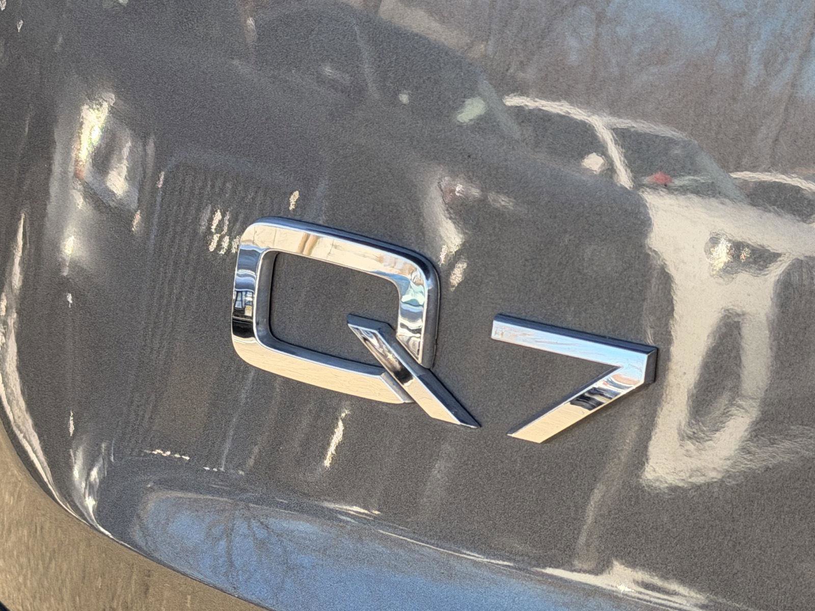 Used 2023 Audi Q7 Premium Plus w/ Premium Plus Package image 22