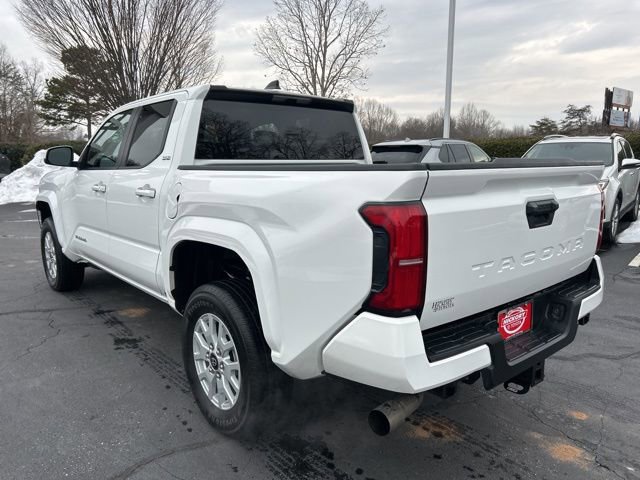 Used 2024 Toyota Tacoma SR5 image 8