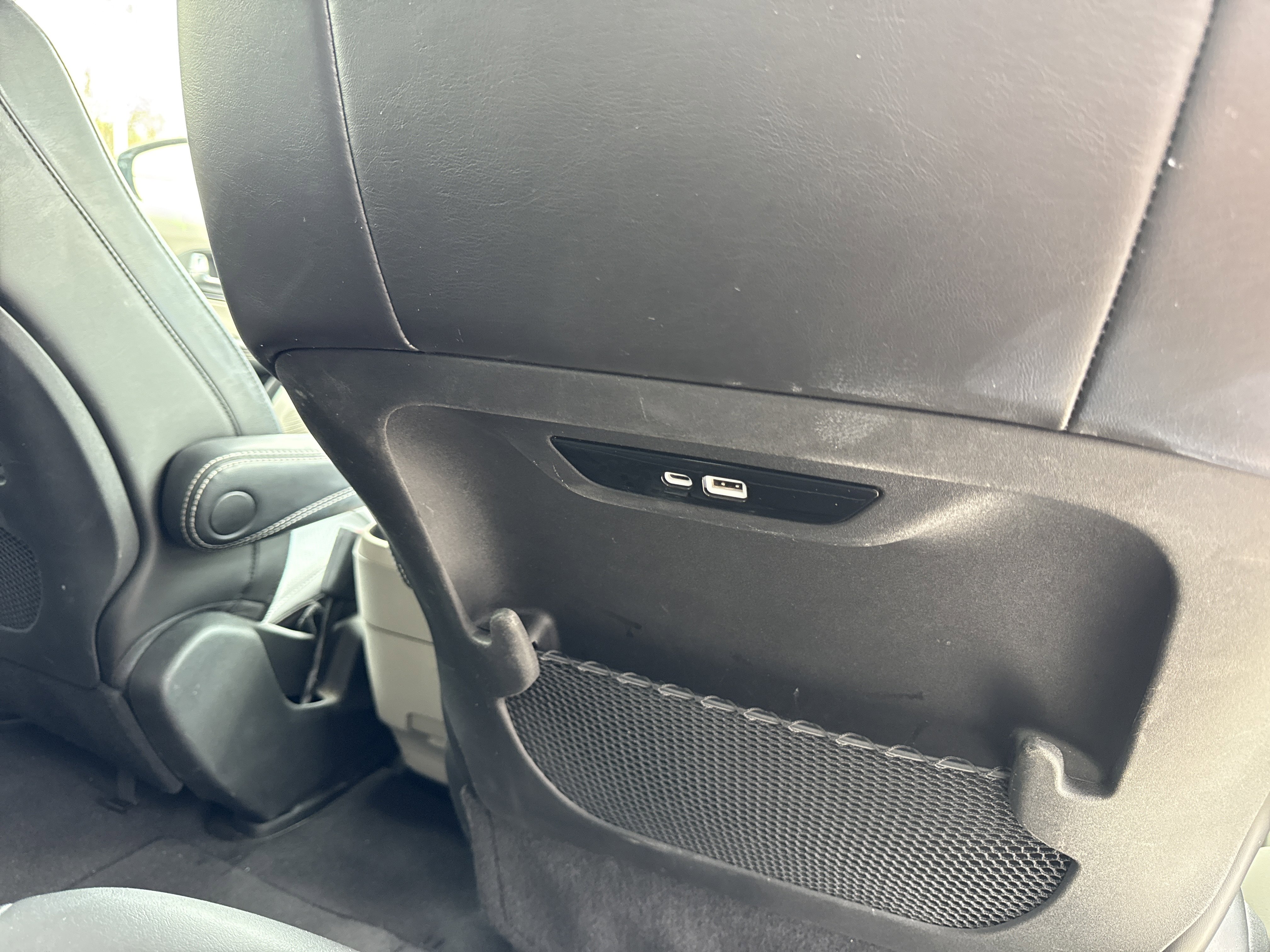 Used 2024 Chrysler Pacifica Select image 30