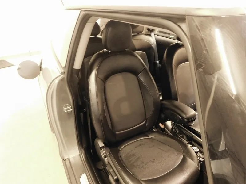 Used 2017 MINI Cooper 2-Door Hardtop FWD image 33