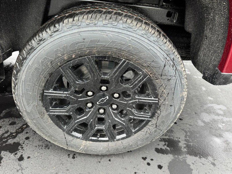 New 2025 Chevrolet Colorado W/T w/ WT Custom Package image 6