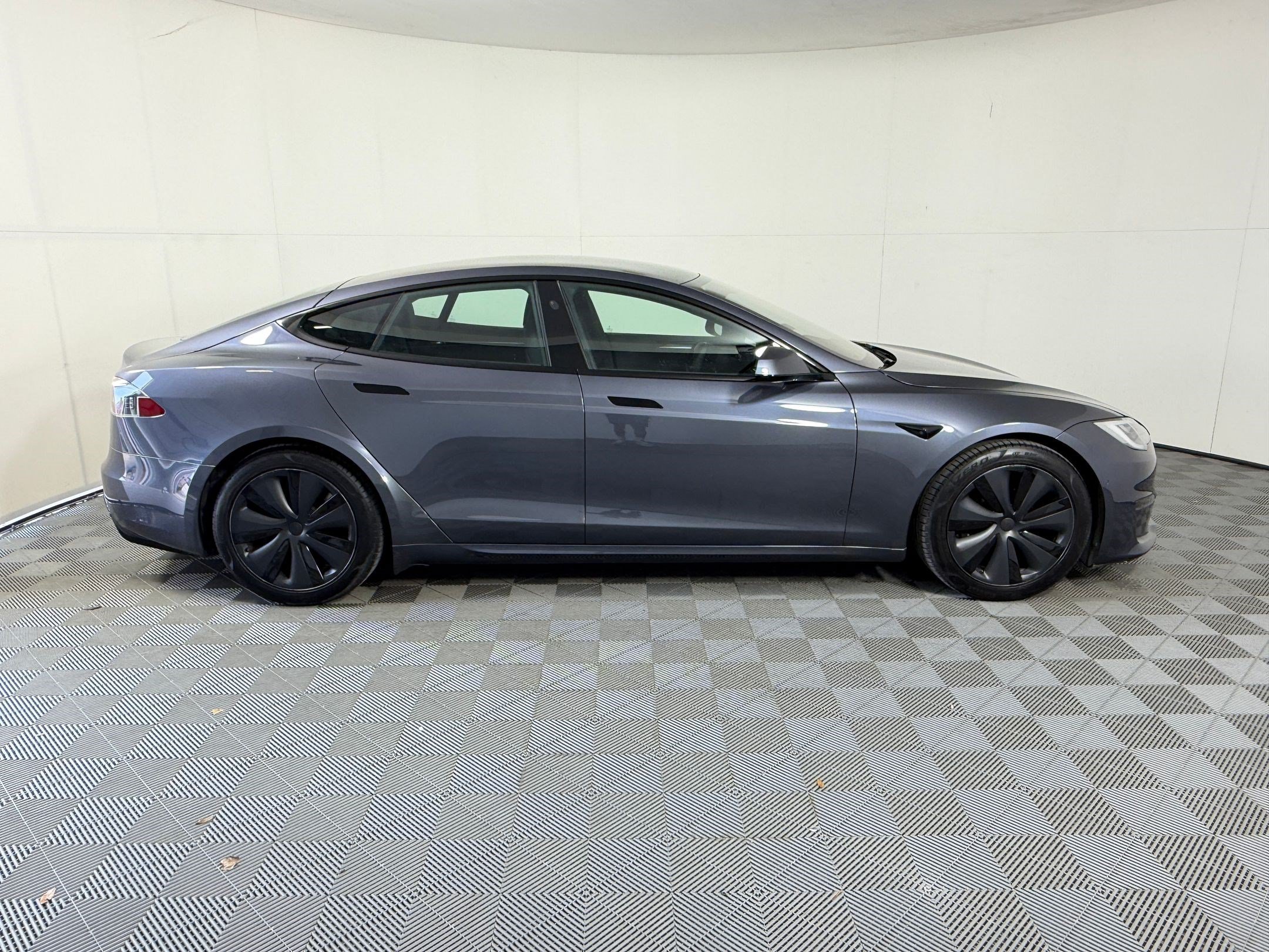Used 2021 Tesla Model S Long Range AWD/4WD image 8