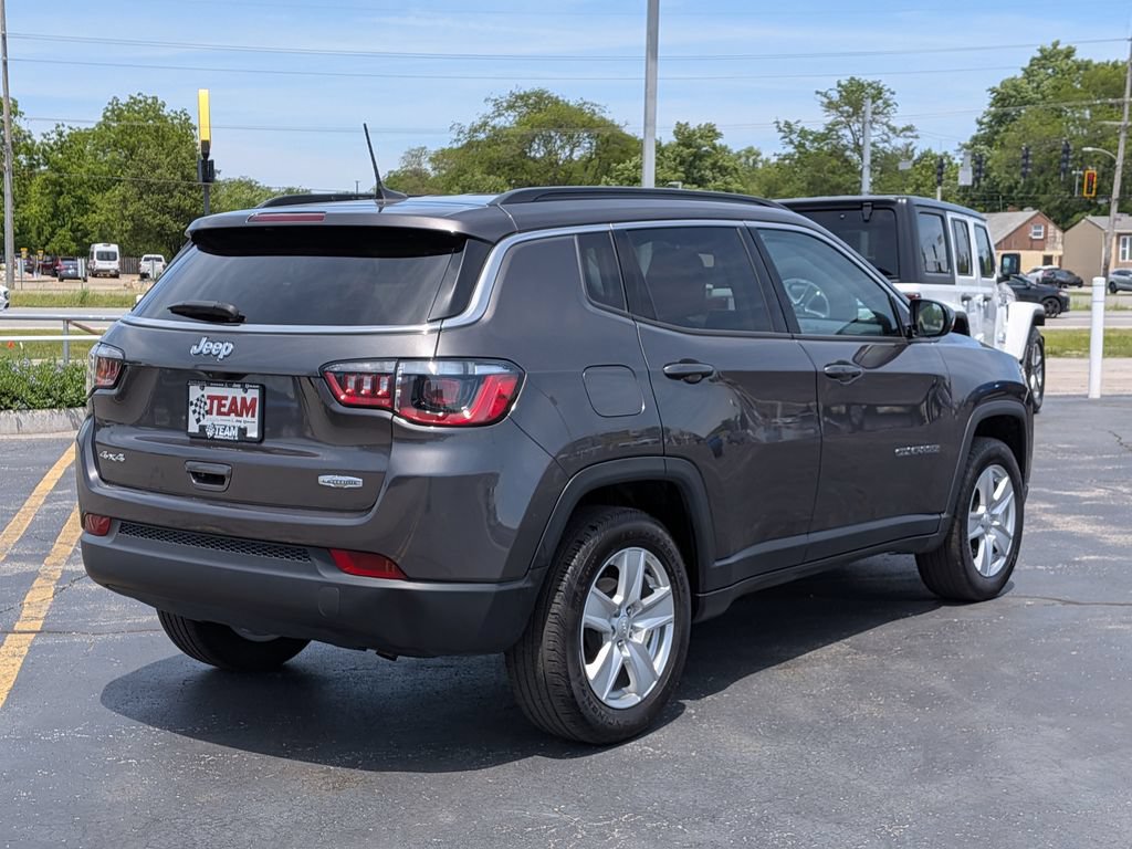 Used 2022 Jeep Compass Latitude w/ Convenience Group AWD/4WD image 7