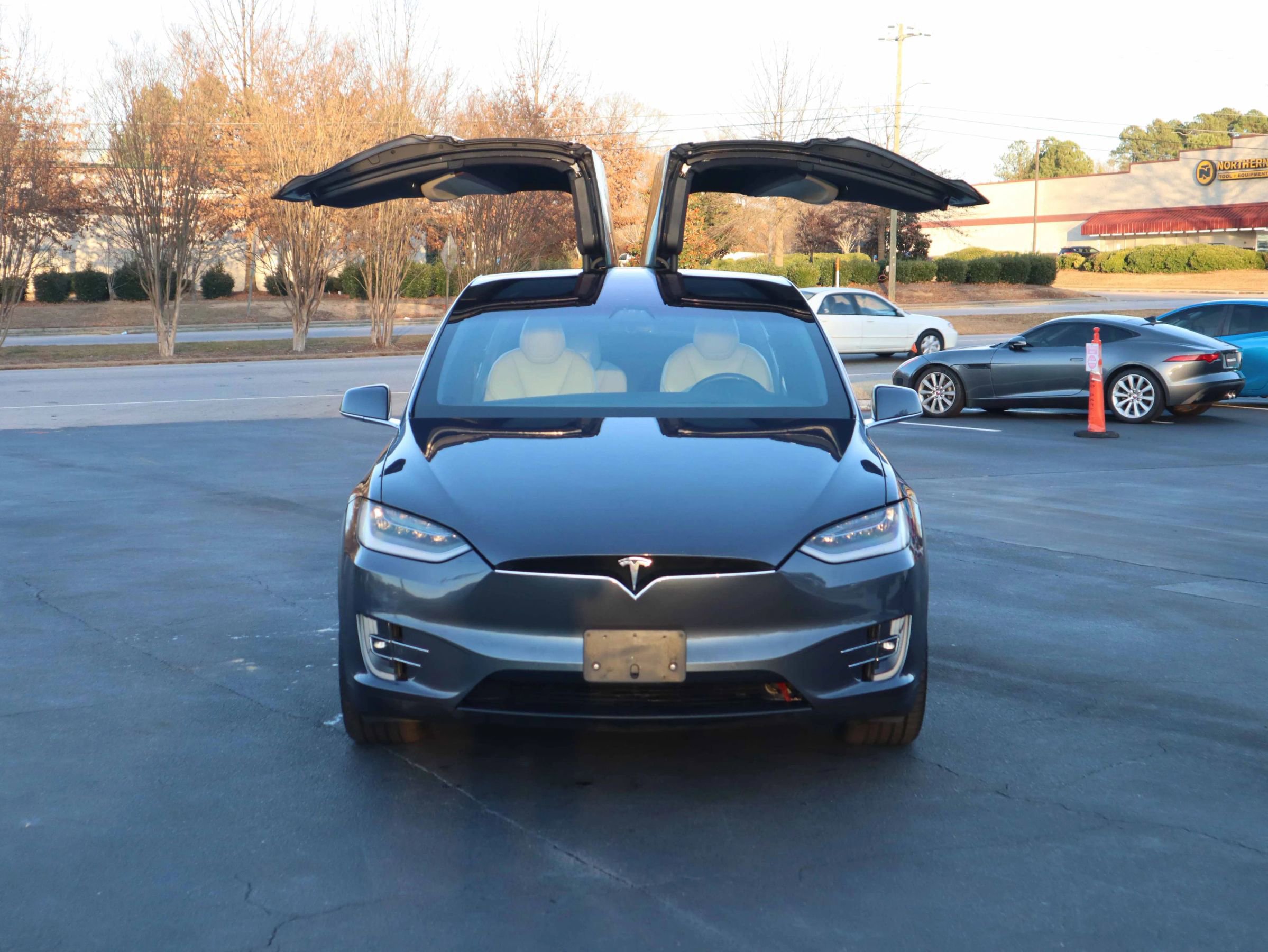 Used 2021 Tesla Model X Performance image 16