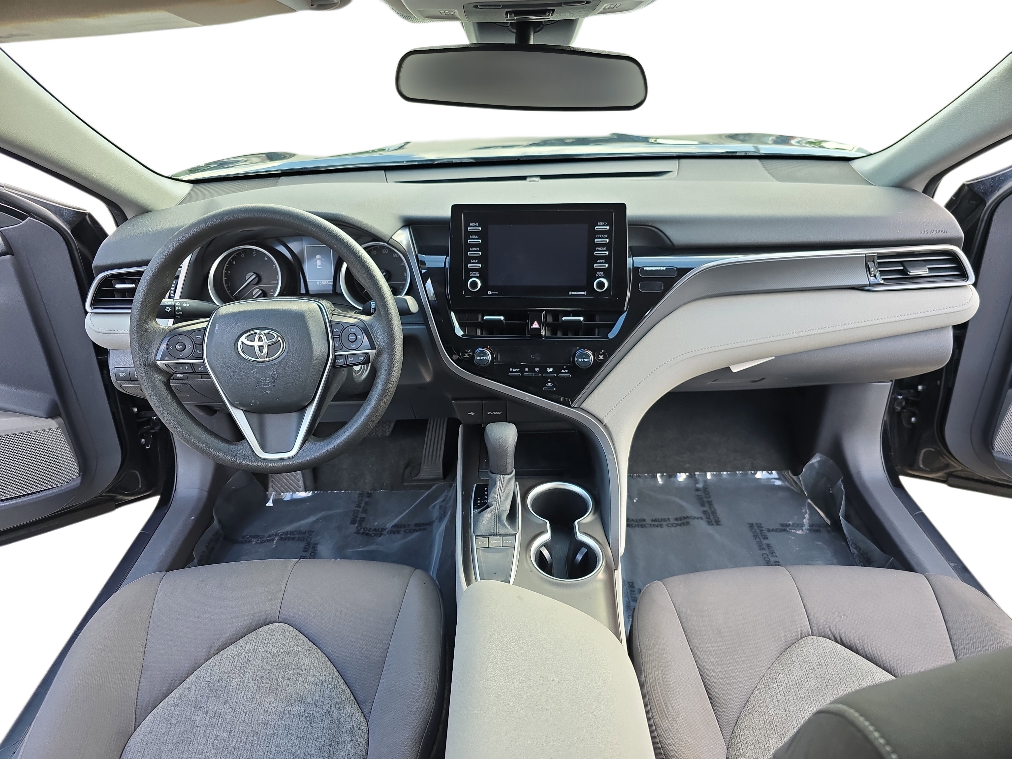 Used 2023 Toyota Camry LE FWD image 9