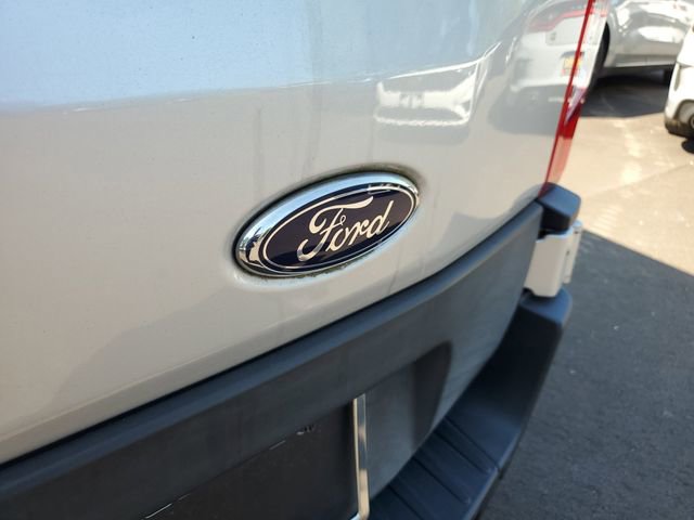 Used 2020 Ford Transit 150 XL image 27