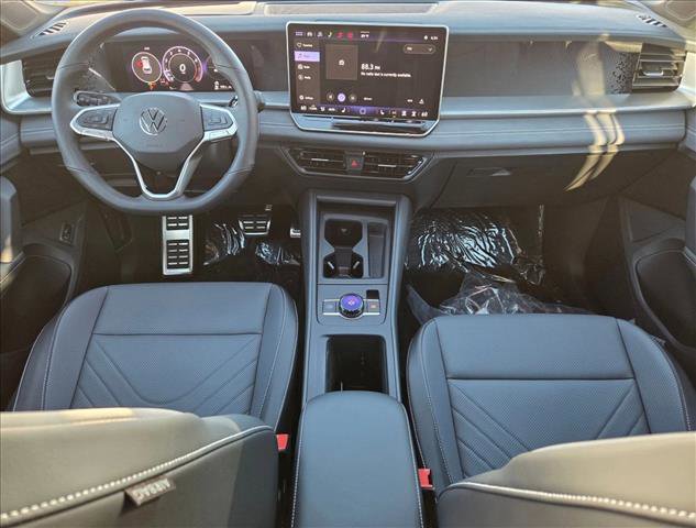 New 2026 Volkswagen Tiguan SE R-Line image 14