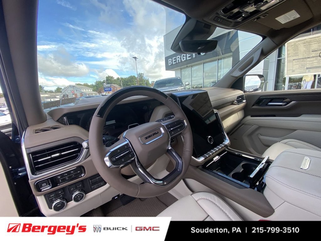 New 2026 GMC Yukon Denali w/ Denali Reserve Package AWD/4WD image 11