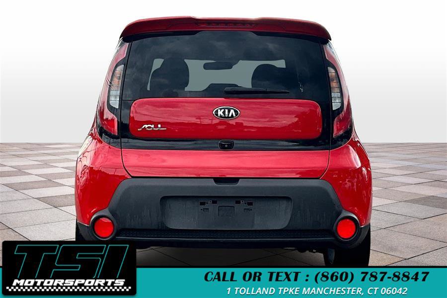 Used 2015 Kia Soul + image 4