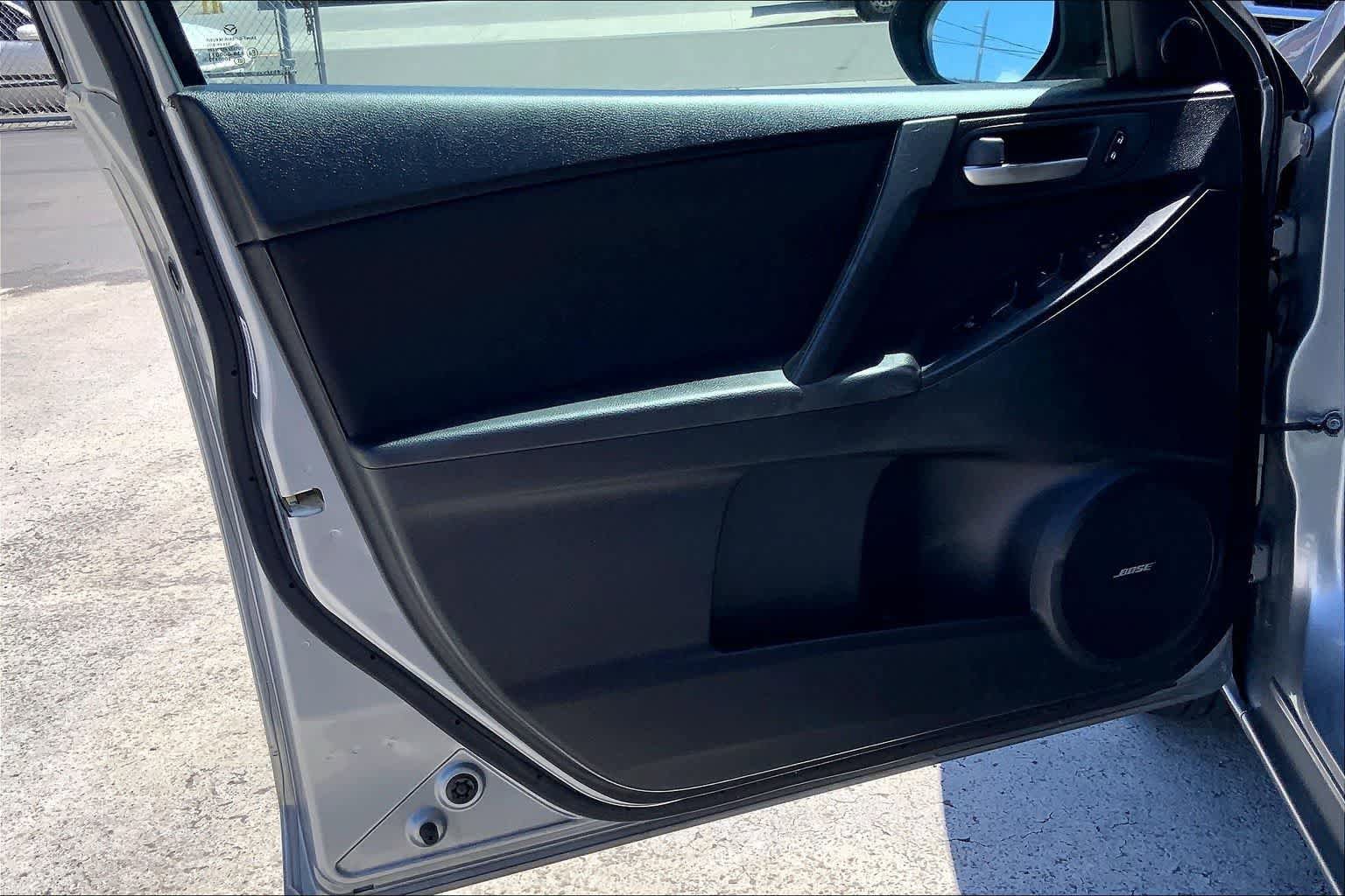 Used 2012 MAZDA MAZDA3 i Touring image 26