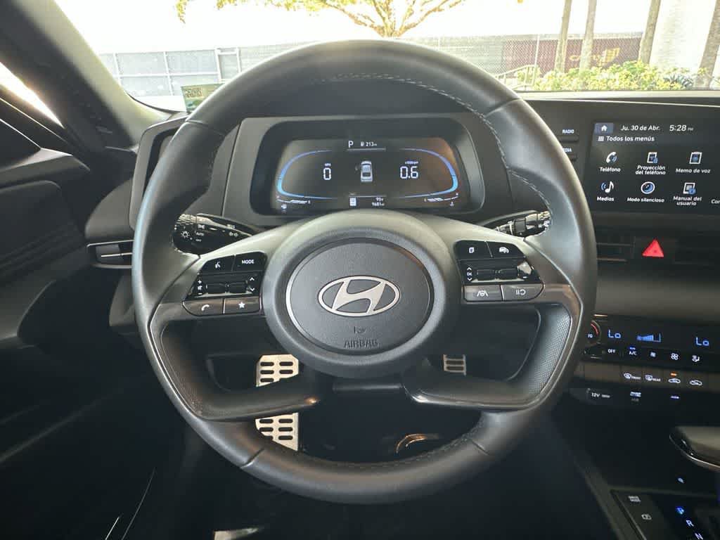 Used 2026 Hyundai Elantra Sport FWD image 15