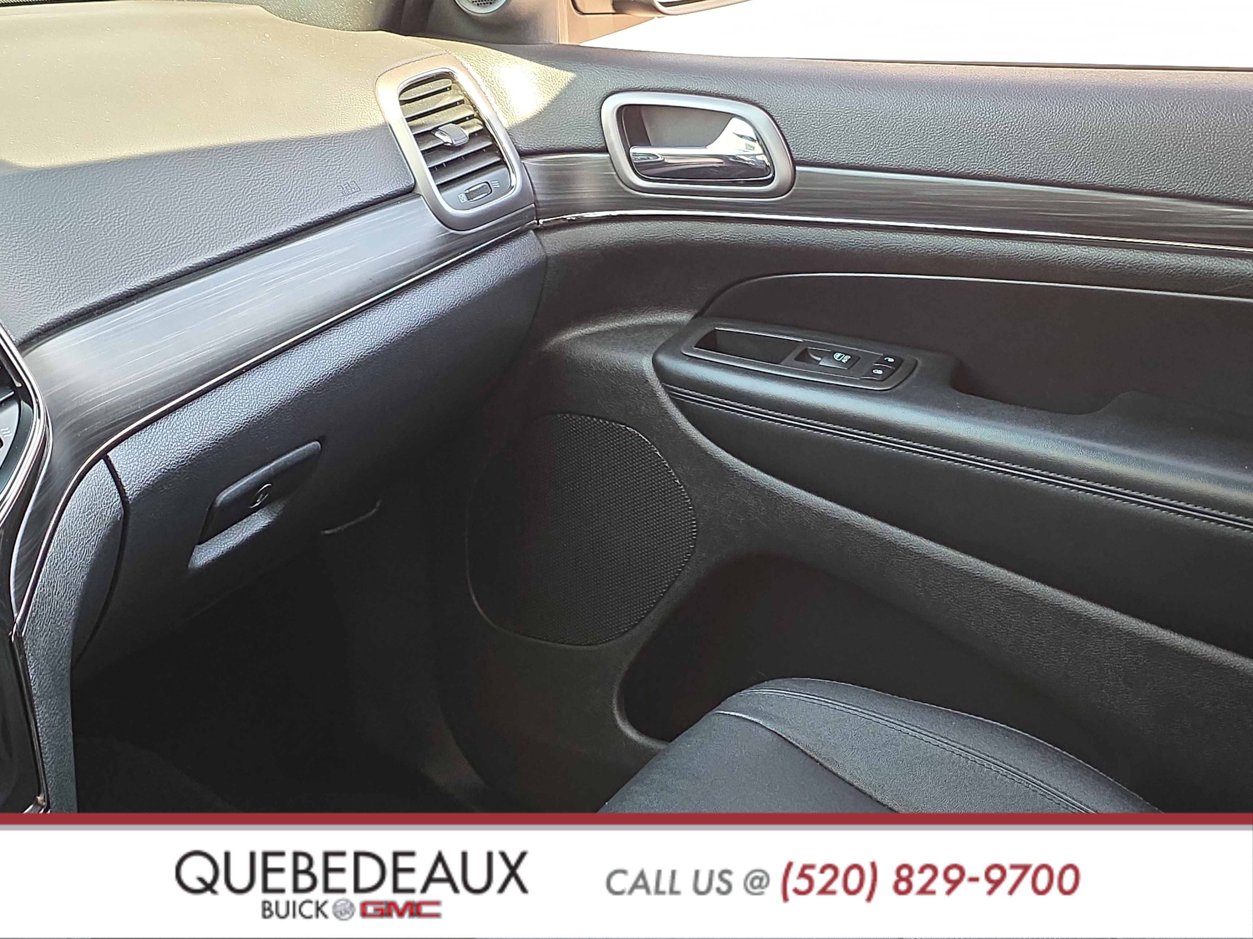 Used 2021 Jeep Grand Cherokee Limited X RWD image 23