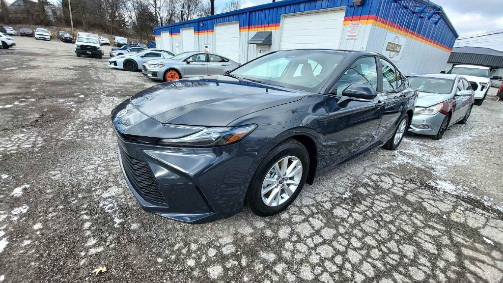 Used 2026 Toyota Camry LE FWD image 6