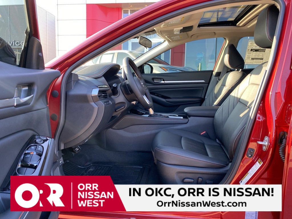 New 2025 Nissan Altima 2.5 SR w/ SR Premium Package image 14