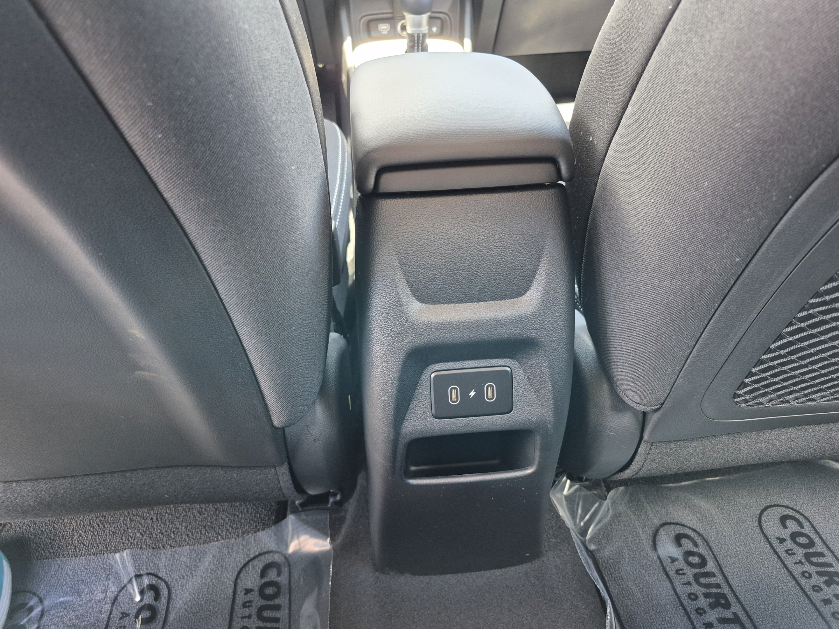 New 2026 Hyundai Venue SEL FWD image 16