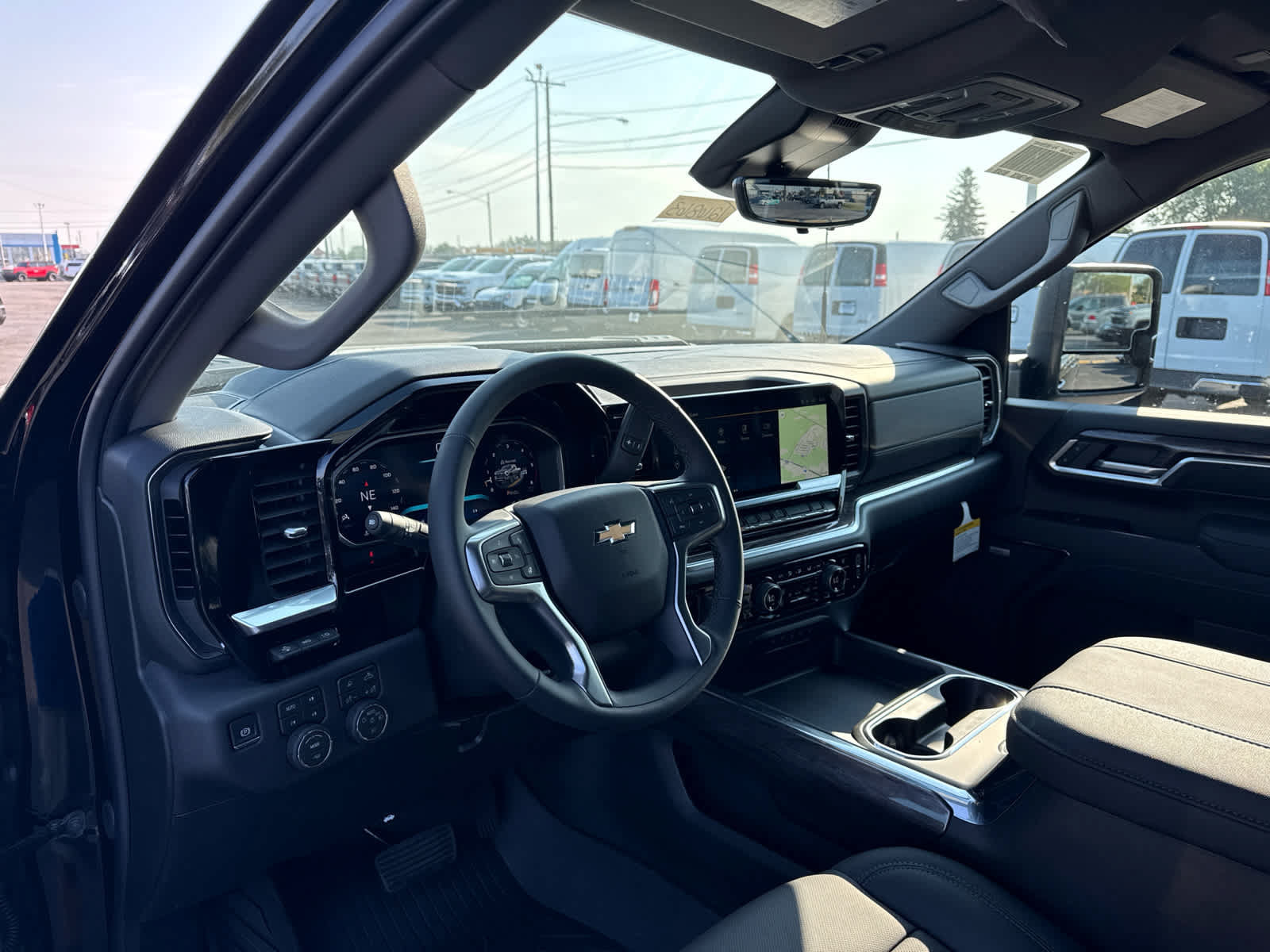 New 2026 Chevrolet Silverado 3500 LTZ w/ LTZ Premium Package AWD/4WD image 13